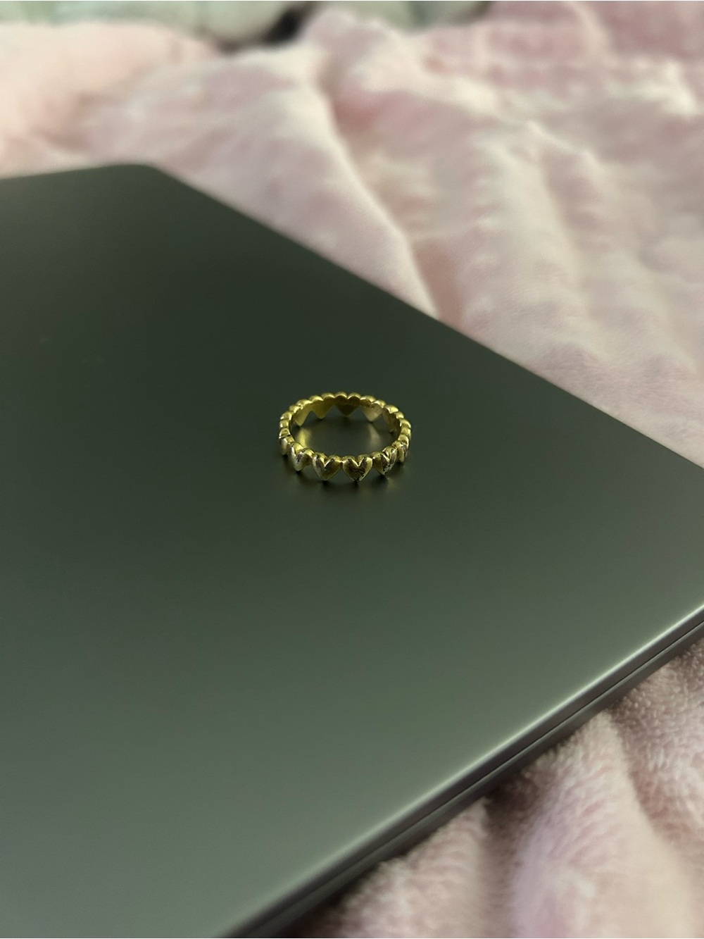 Pandora Gold Heart Band Ring